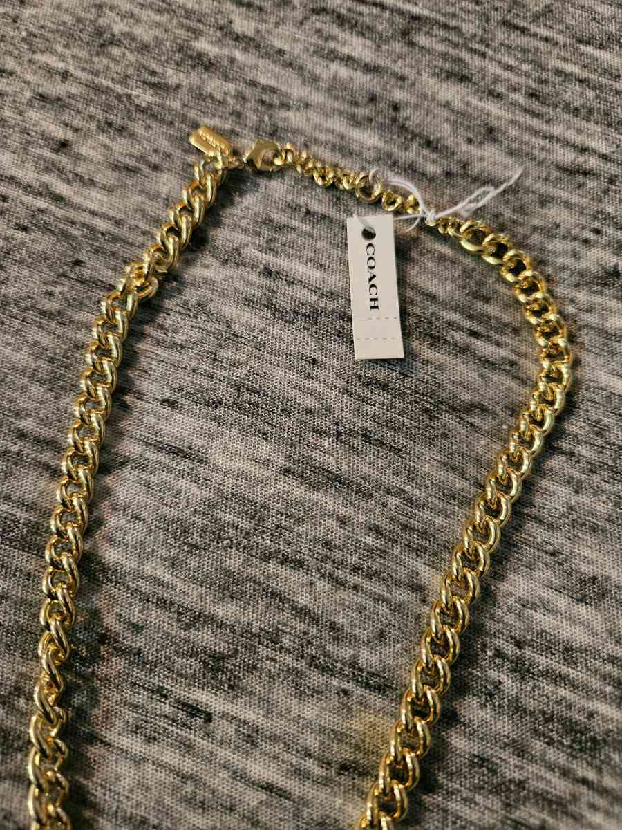 coach necklace - Hyde Park, Massachusetts - FleaMarketBay