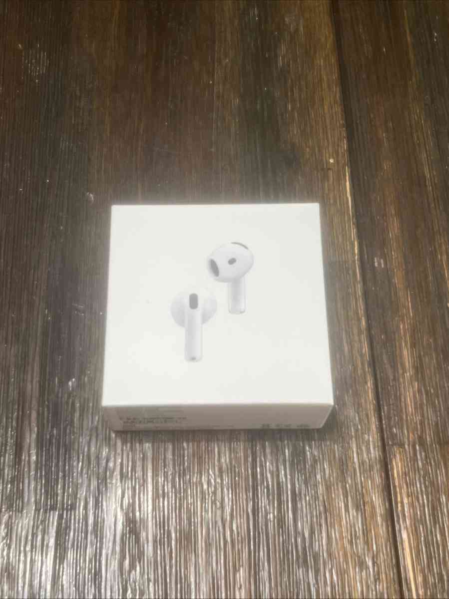 Apple AirPods 4th Generation Active Noise Cancellation - Amarillo, Texas - FleaMarketBay