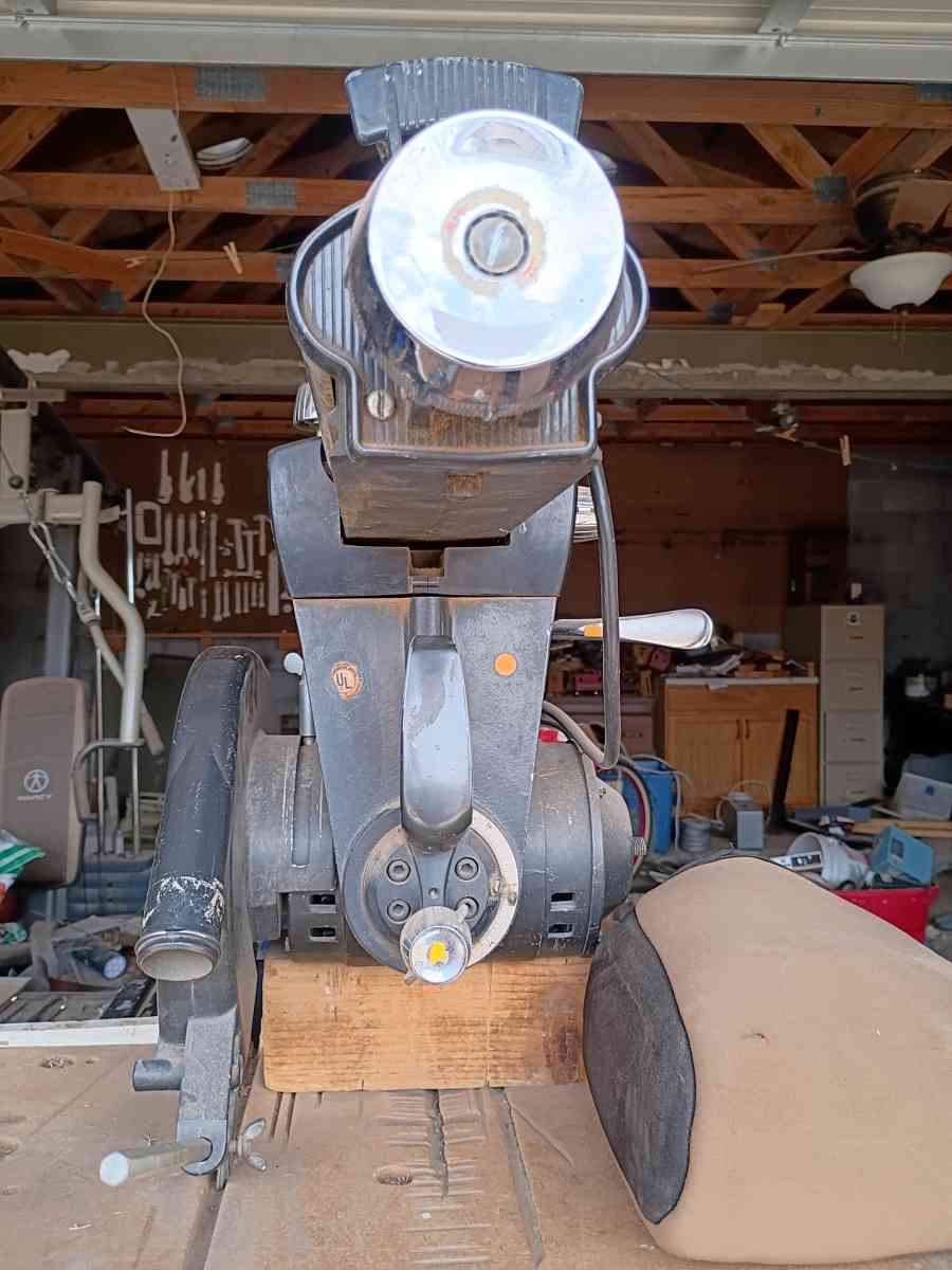 Craftsman Saw Table - El Paso, Texas - FleaMarketBay