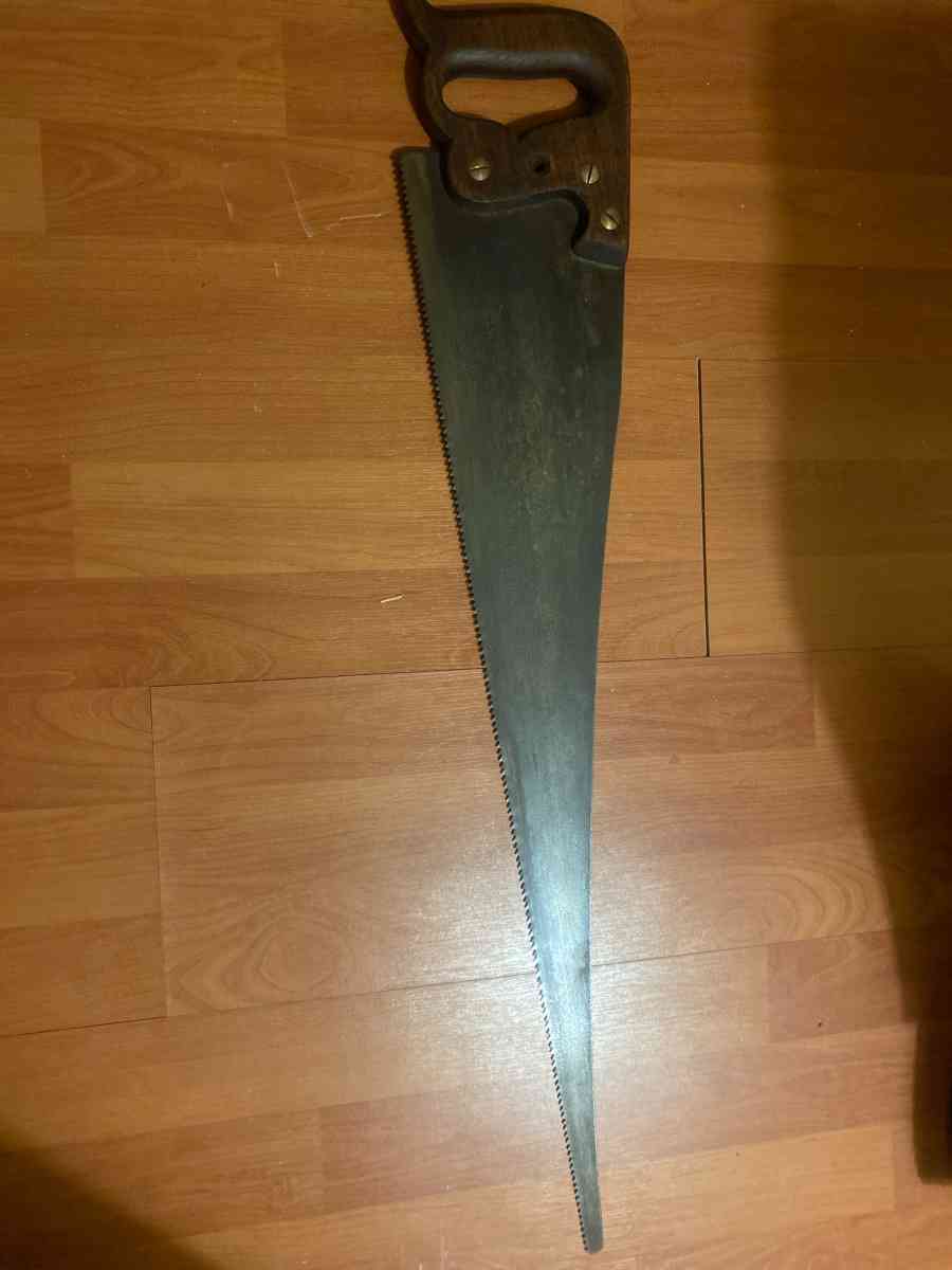 handsaw
