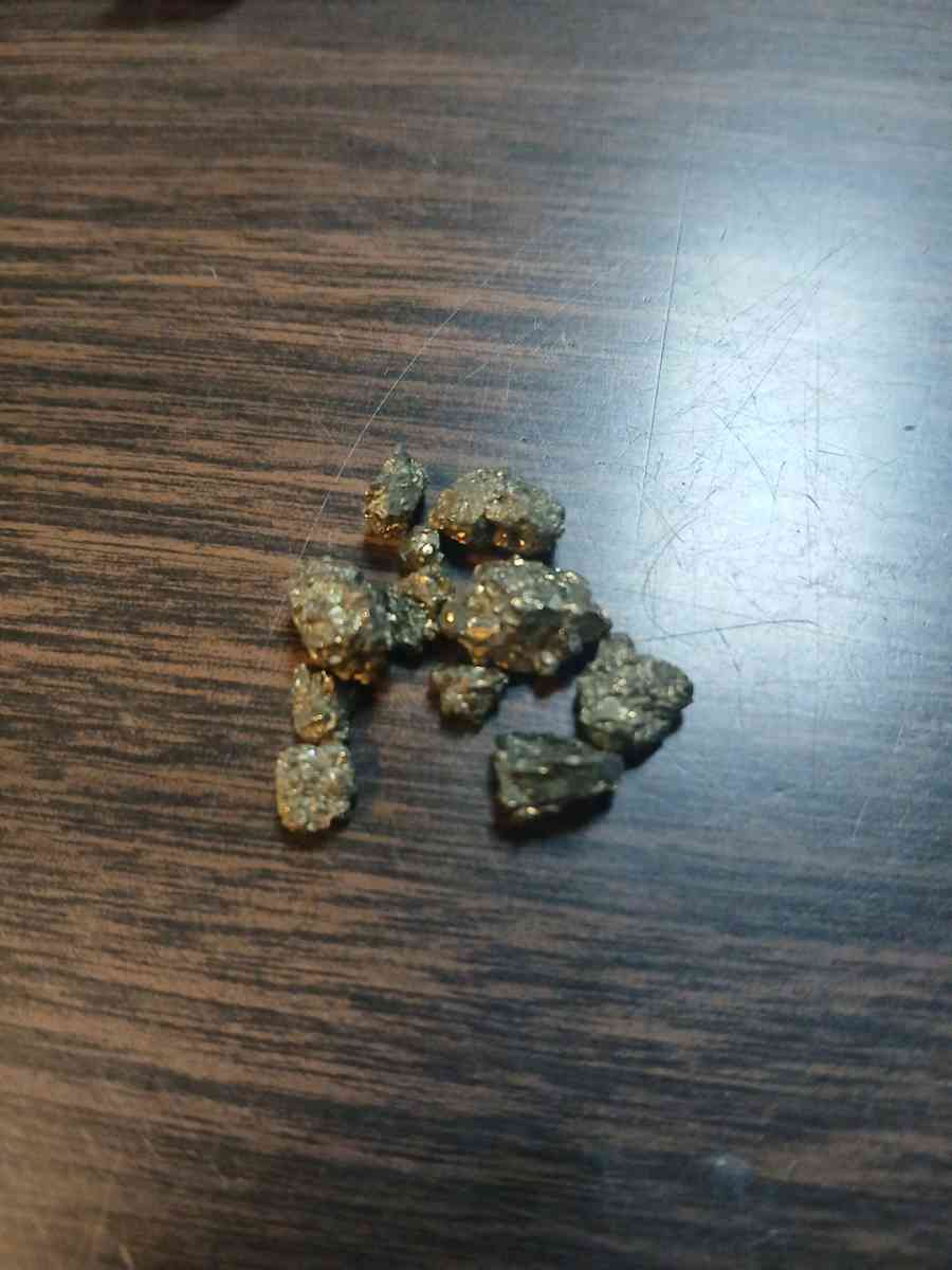 lots of pieces of gold - Dayton, Ohio