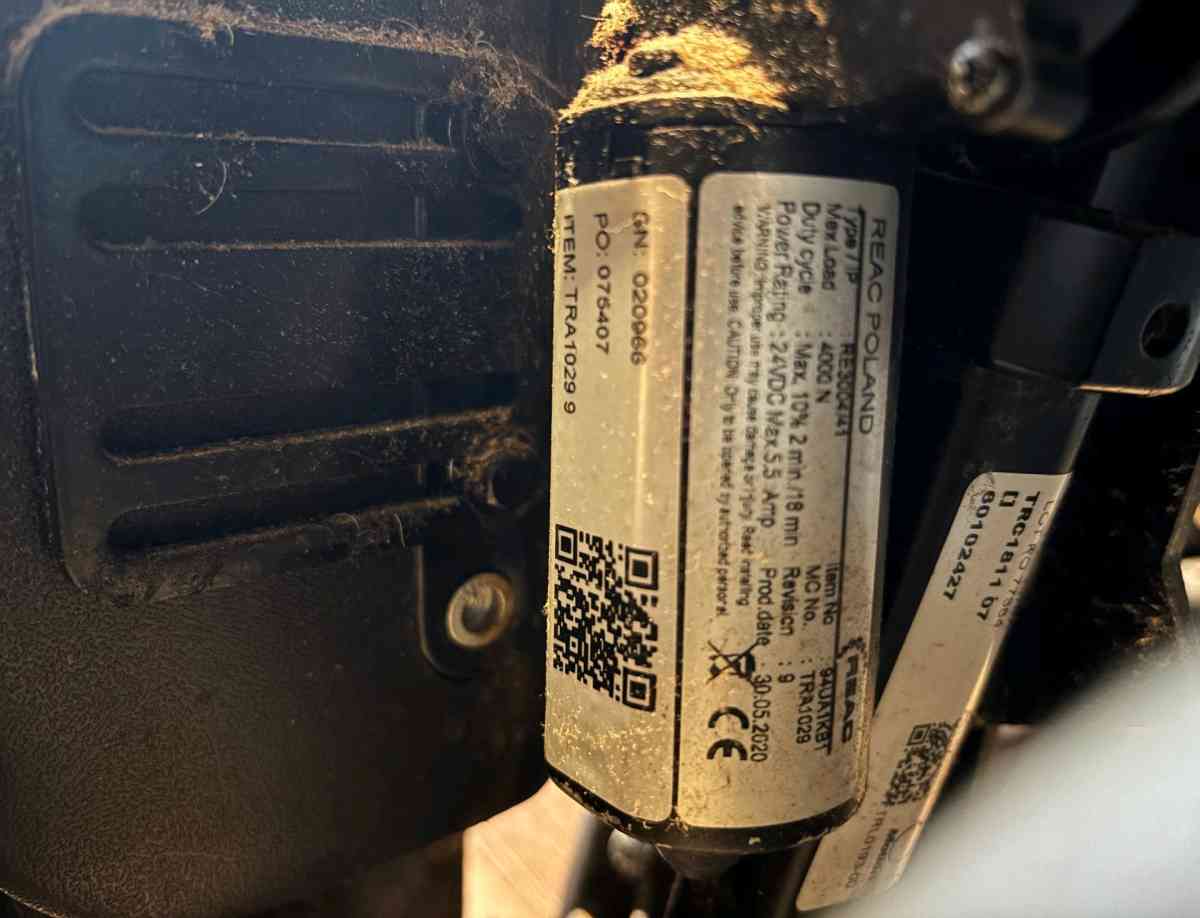 Invacare TDX SP Power Wheelchair - Louisville, Kentucky - FleaMarketBay