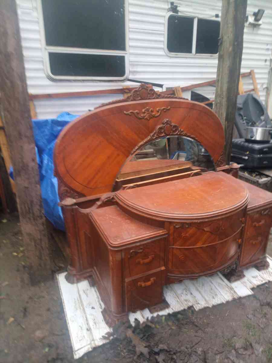 antique dresser - Osage, Oklahoma