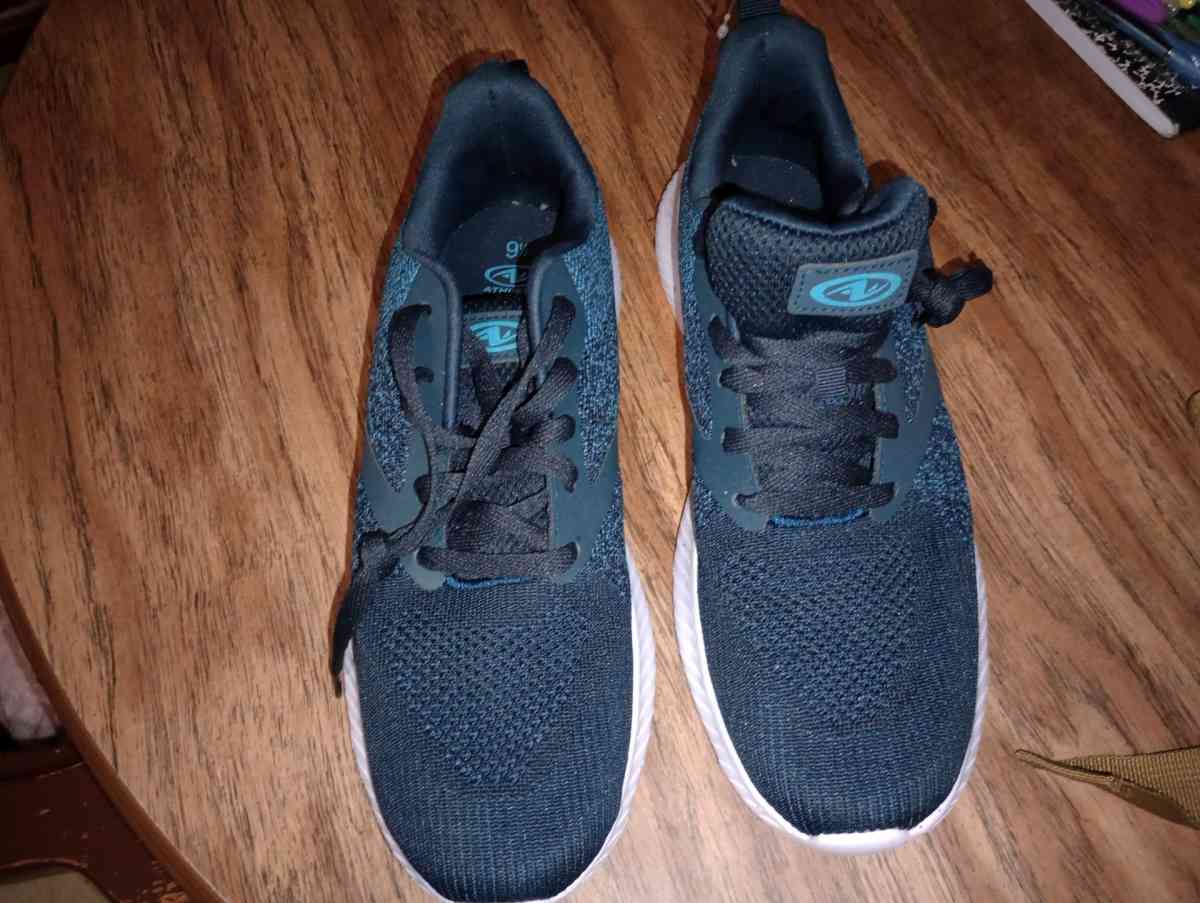 men shoes - Shallotte, North Carolina