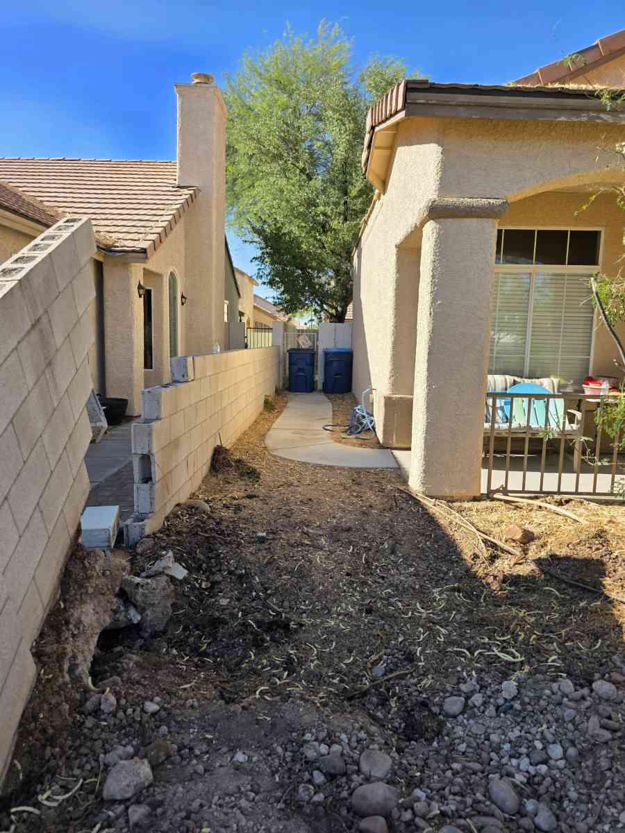 tree Removal - Las Vegas, Nevada - FleaMarketBay