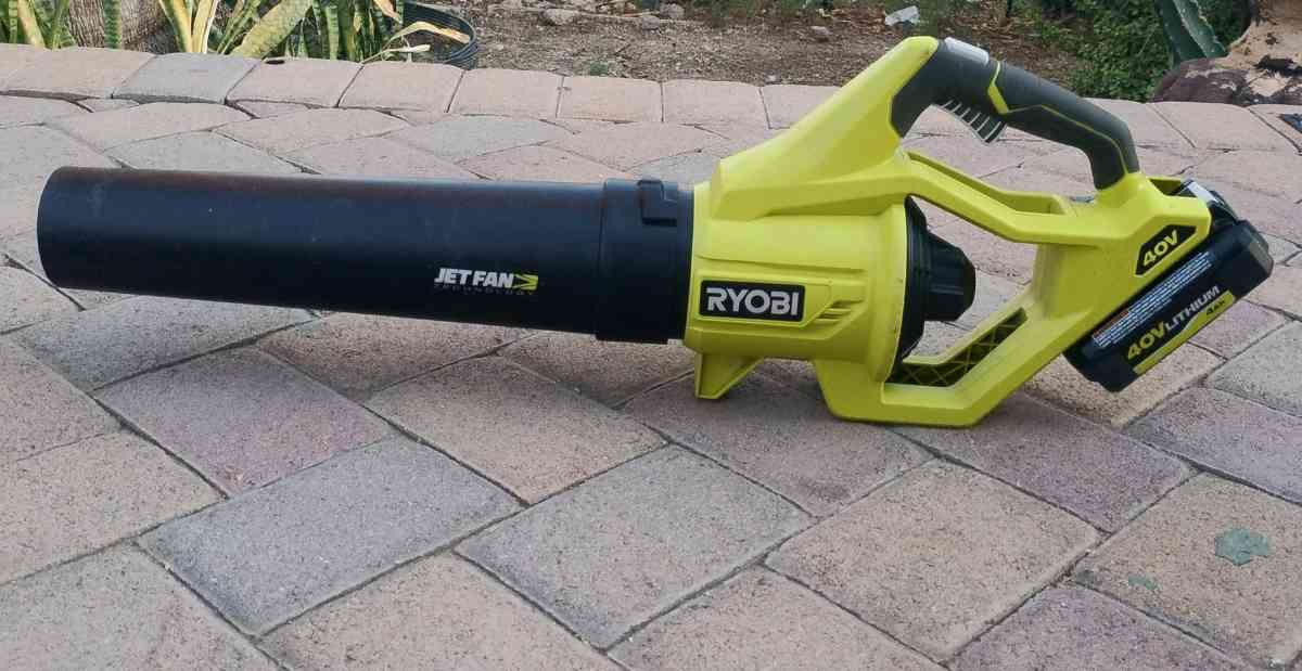 Ryobi 5 pc Blower Set - Desert Hot Springs, California - FleaMarketBay