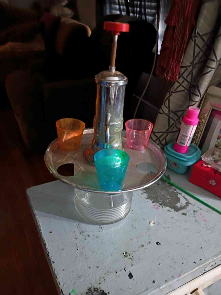 1950 liquor dispenser with shot glasses - Cordova, Alabama - FleaMarketBay