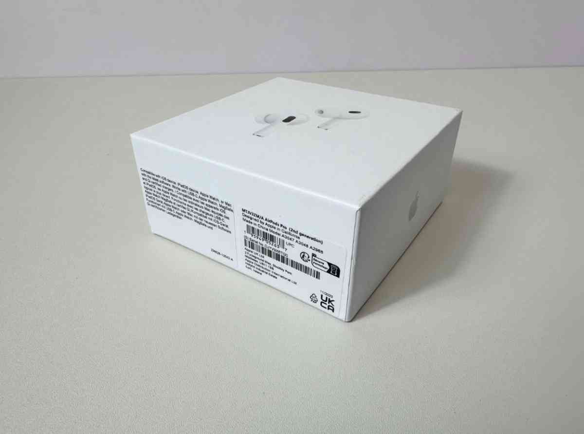 AirPods Pro 2nd generation - Winter Garden, Florida - FleaMarketBay