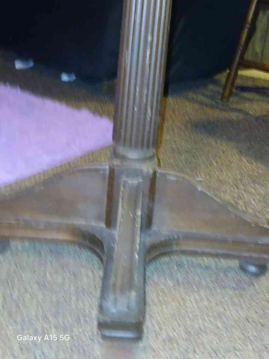 Brass Iron Coat Rack - Ethel, Louisiana - FleaMarketBay