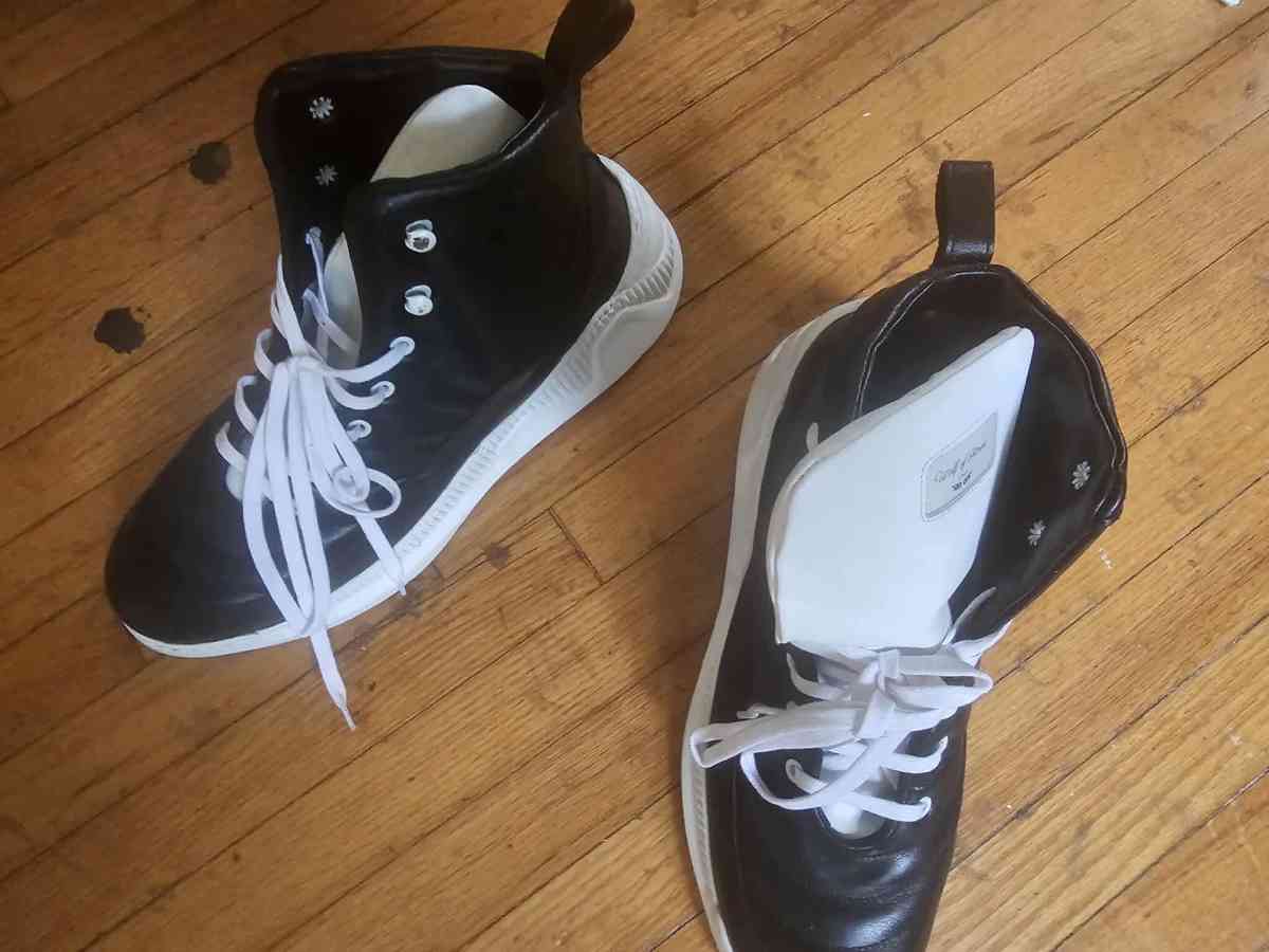 Wolf of Fitness Sneakers - West Orange, New Jersey - FleaMarketBay