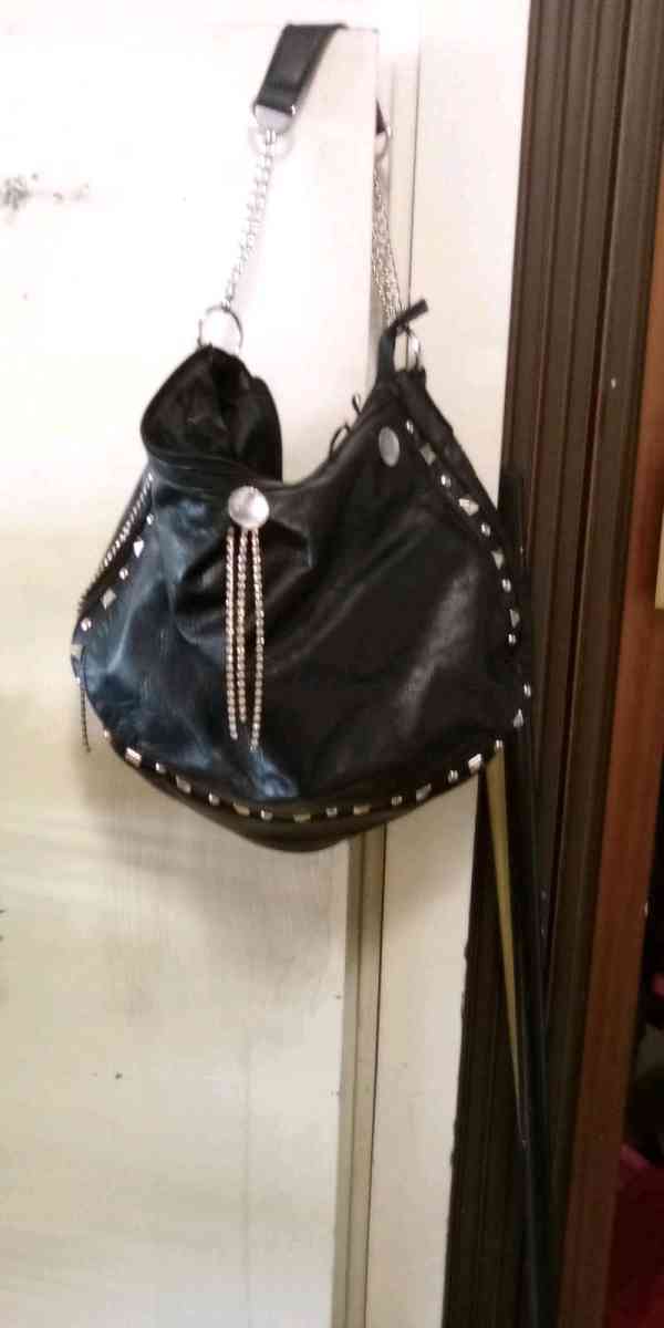 purses 10 each OBO  mixed - Adams, Kentucky - FleaMarketBay