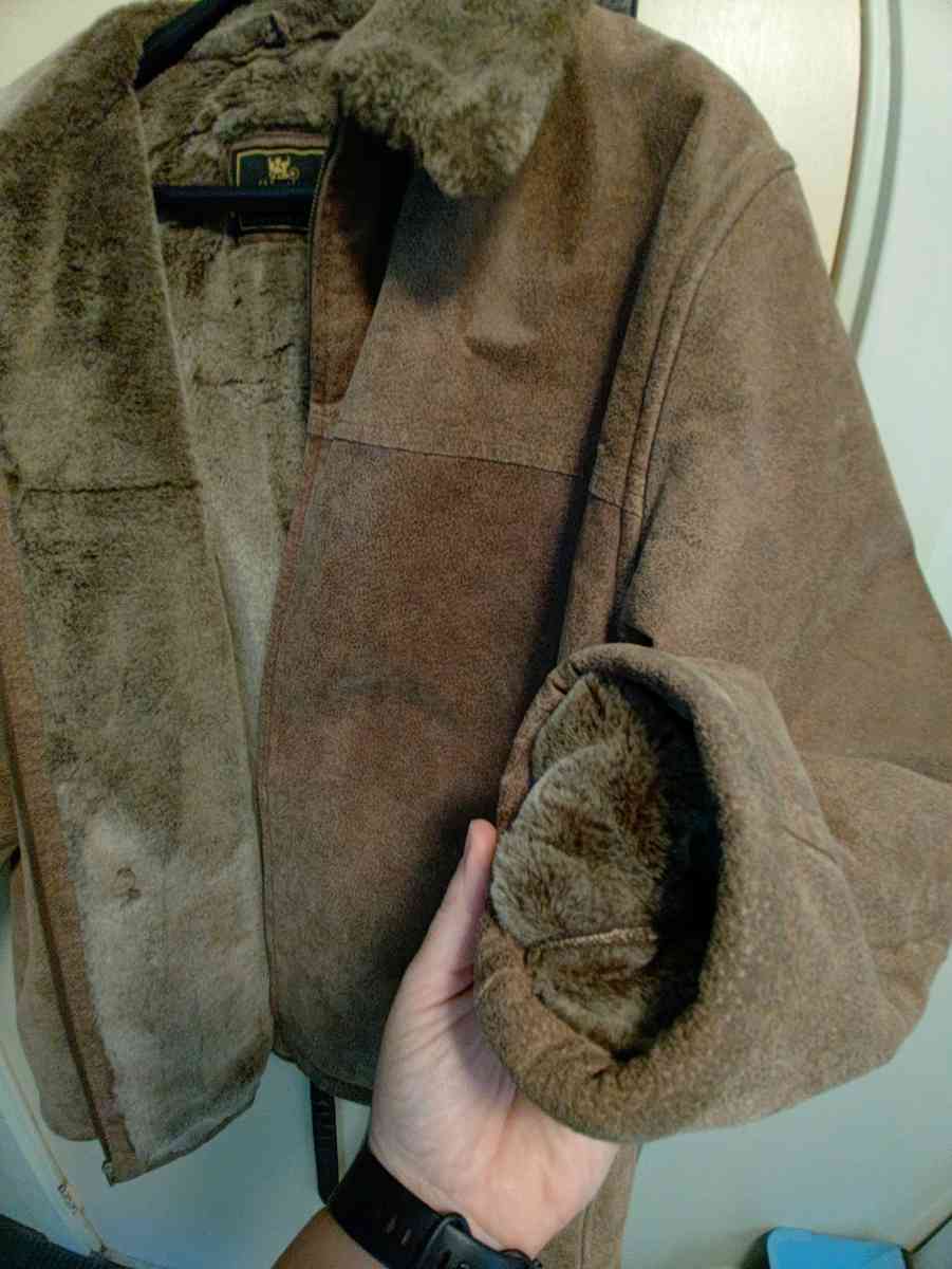 F R Tripler Genuine Leather Coat - Maple Heights, Ohio - FleaMarketBay