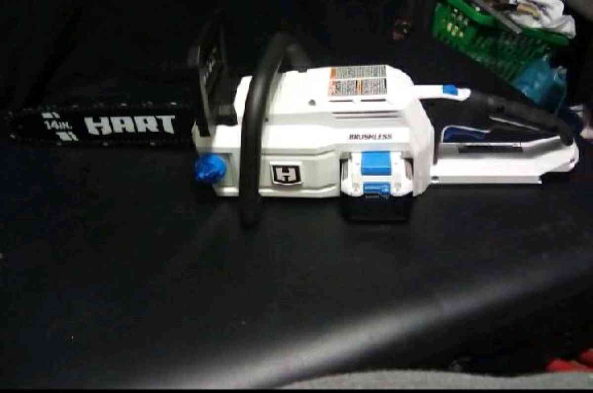 40v Chainsaw - Cypress, Texas