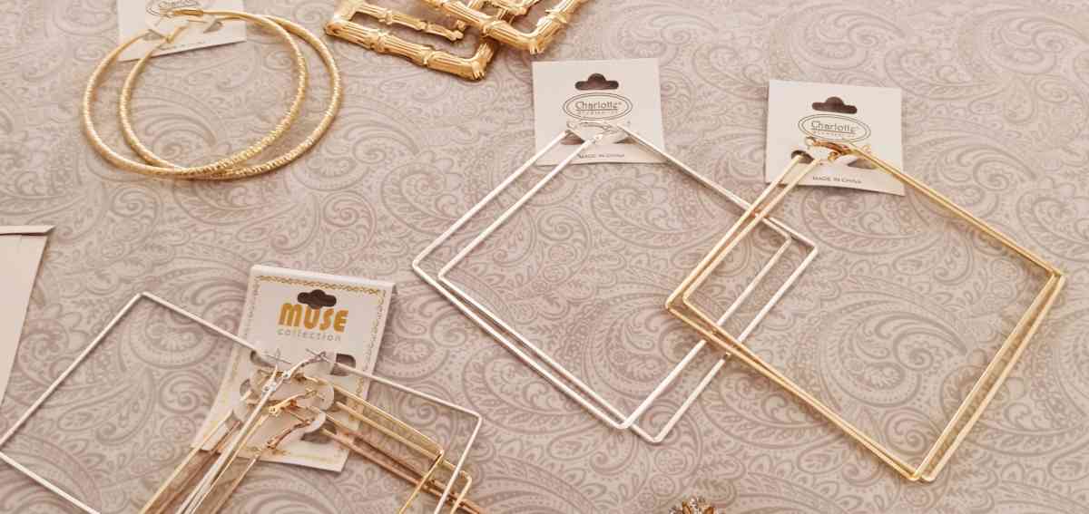 clearance jewelry bundle - North Las Vegas, Nevada - FleaMarketBay