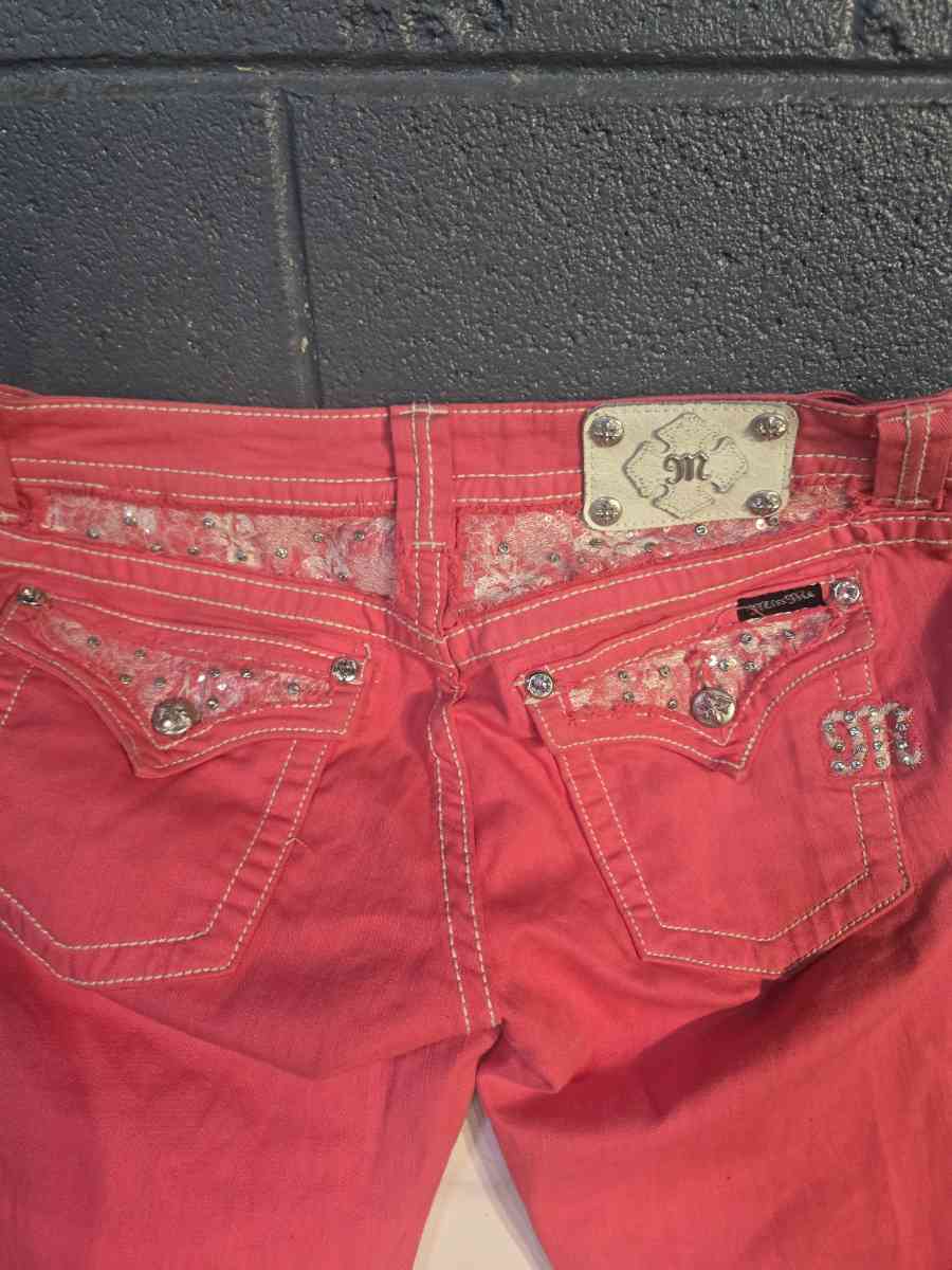 women miss me jeans color pink - Aurora, Colorado - FleaMarketBay