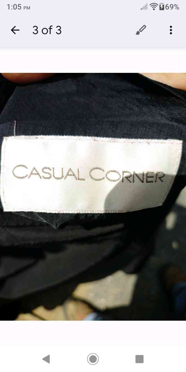 Casual Corner Faux Fur - Maple Heights, Ohio