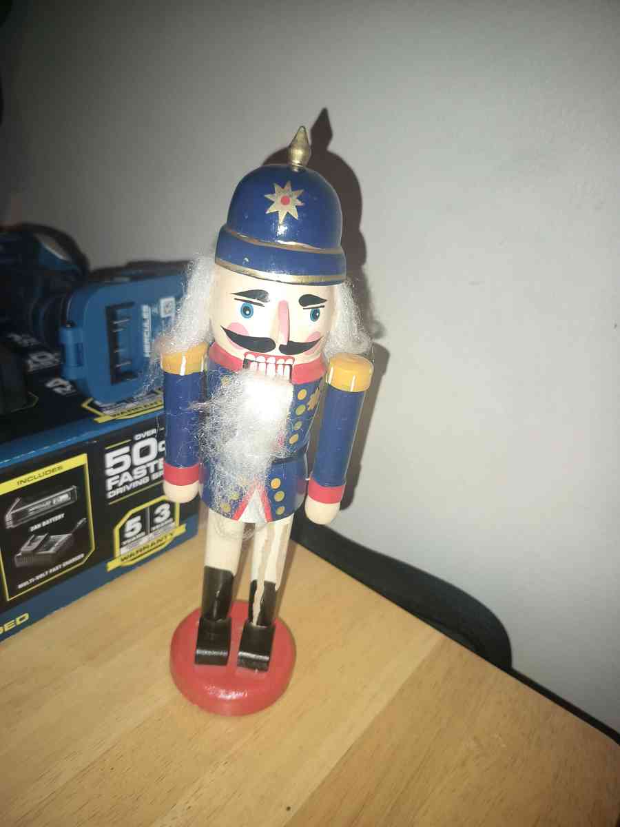 Wooden Nutcracker - Crown Point, Indiana - FleaMarketBay
