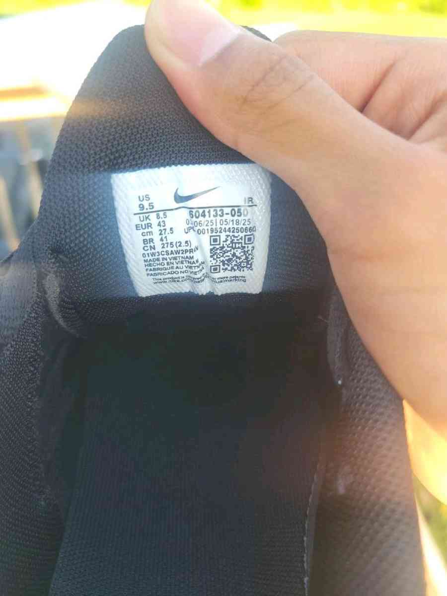 Nike Vapormax - London, Kentucky - FleaMarketBay