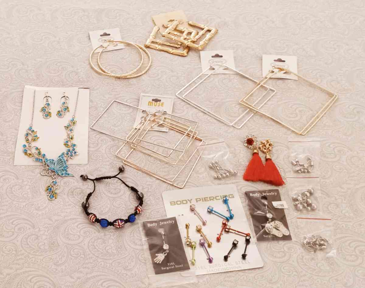 clearance jewelry bundle - North Las Vegas, Nevada
