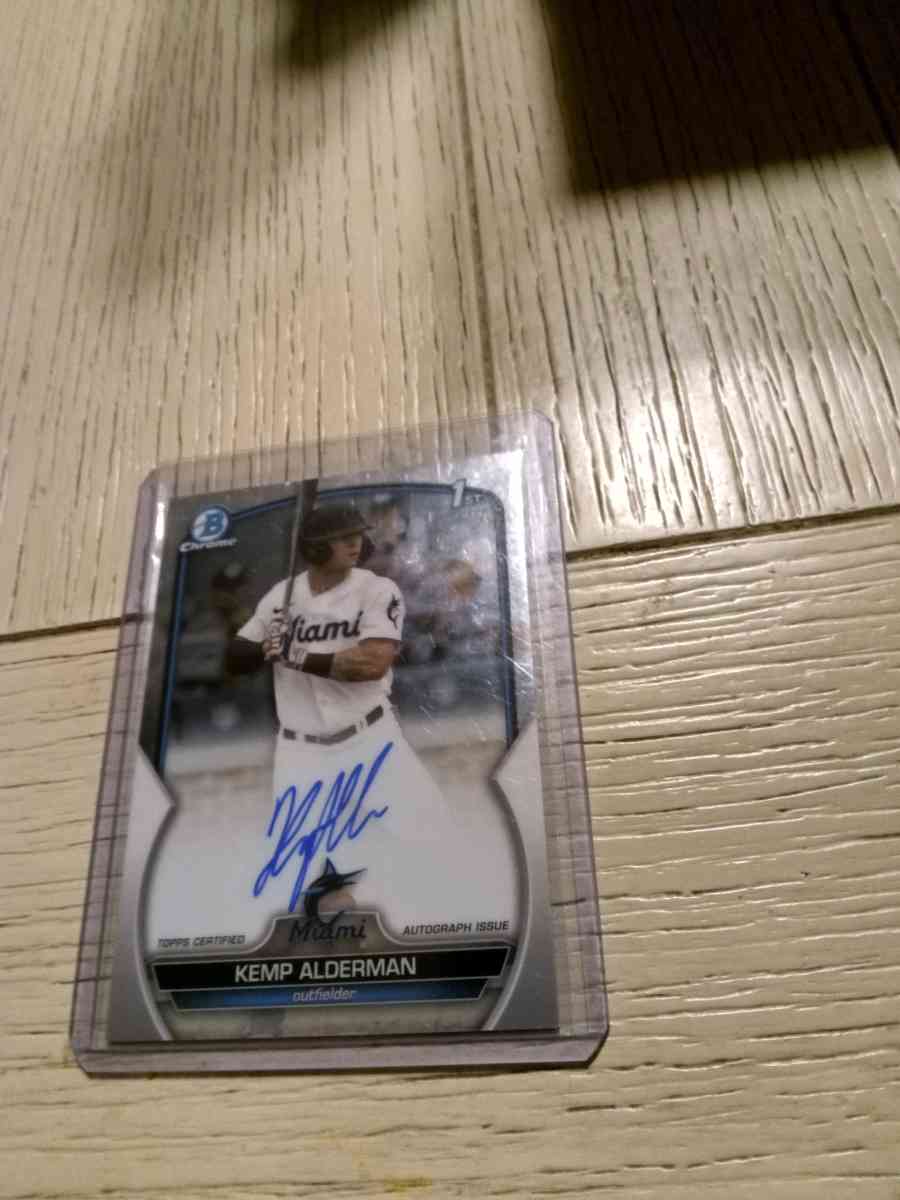 Bowman chrome Kemp Alderman on card Autograph - Milwaukee, Wisconsin