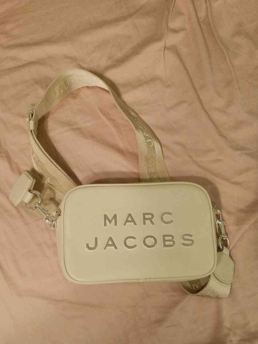 MARC JACOBS crossbody bag - Pleasanton, California