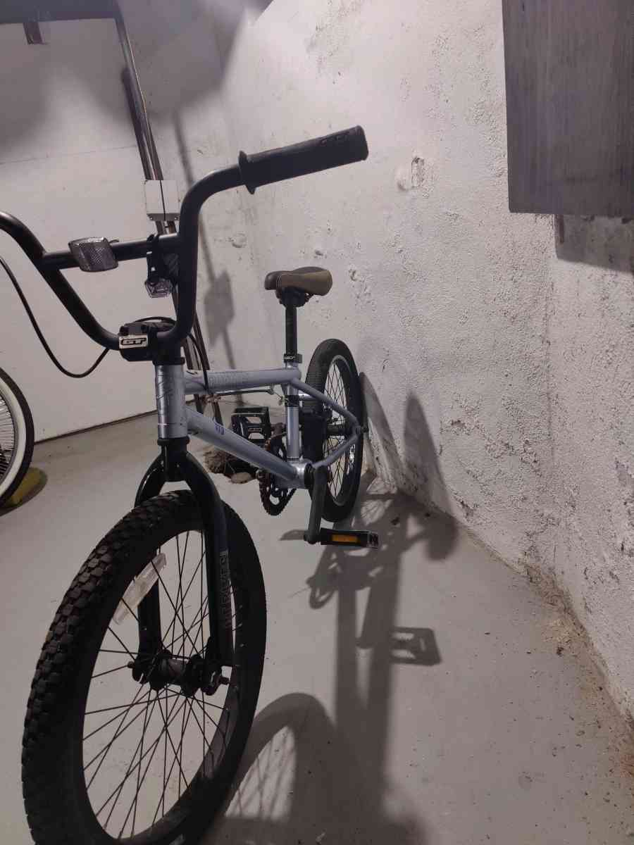 bicicleta GT 20 - Hartford, Connecticut - FleaMarketBay