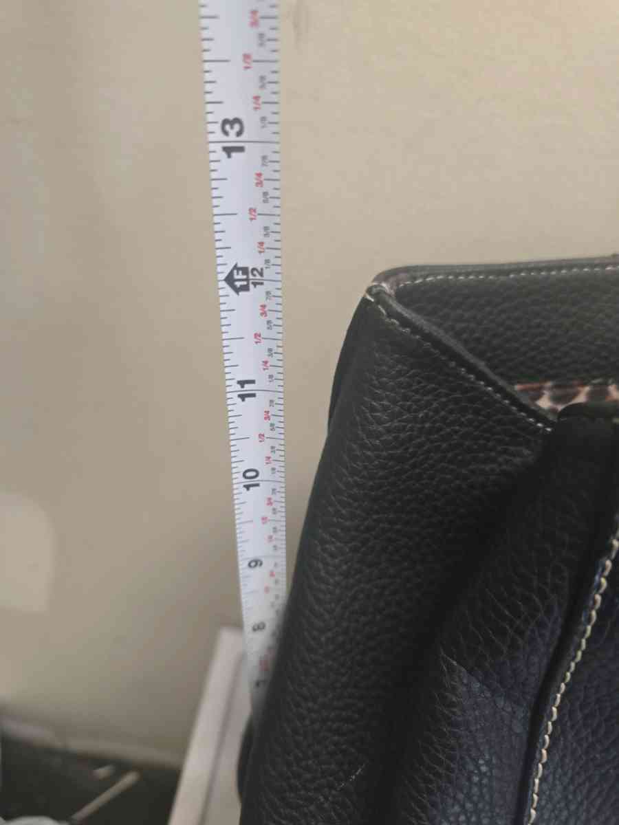 Wilson leather bag - Aurora, Colorado - FleaMarketBay