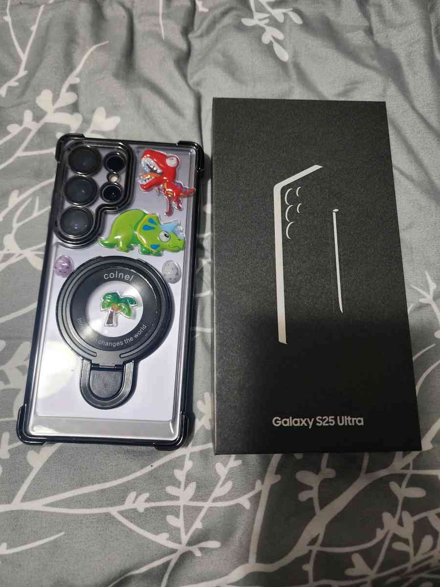 Samsung galaxy S25 Ultra TMobile Unlocked - Alexander, New York - FleaMarketBay