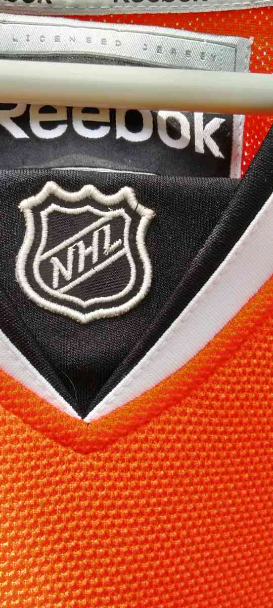 Philadelphia Flyers Claude Giroux Jersey - Norristown, Pennsylvania - FleaMarketBay