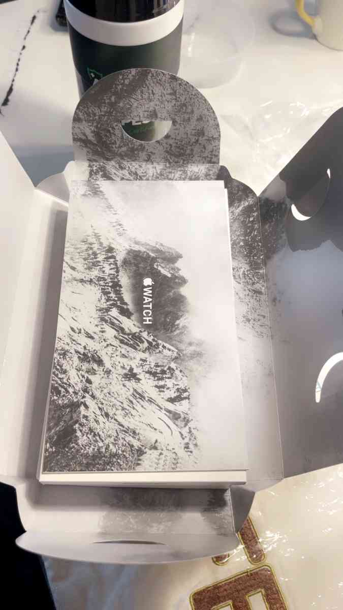 Apple Watch Ultra 2 49mm - Floral Park, New York - FleaMarketBay