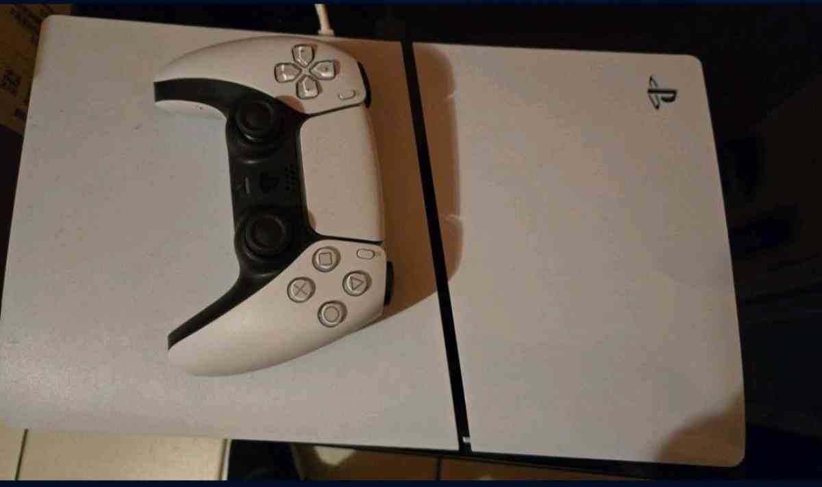 Play Station 5 Slim - Fountain, Florida - FleaMarketBay