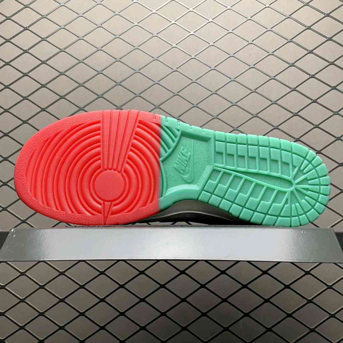 Nike Dunk Low x Undefeated Christmas Concepts - Kissimmee, Florida - FleaMarketBay