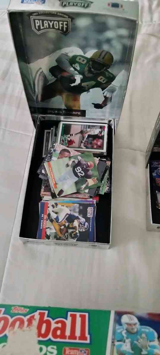 Collection Of NFL Football Trading Cards - Norristown, Pennsylvania - FleaMarketBay