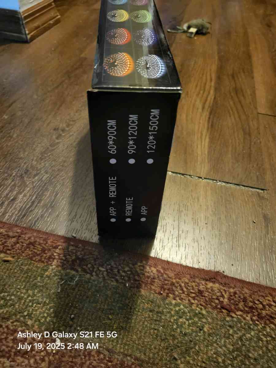 AUTOMOBILE LED CHASSIS LAMP - Green Bay, Wisconsin - FleaMarketBay