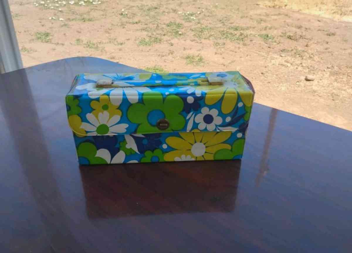 Vintage Case - Orem, Utah