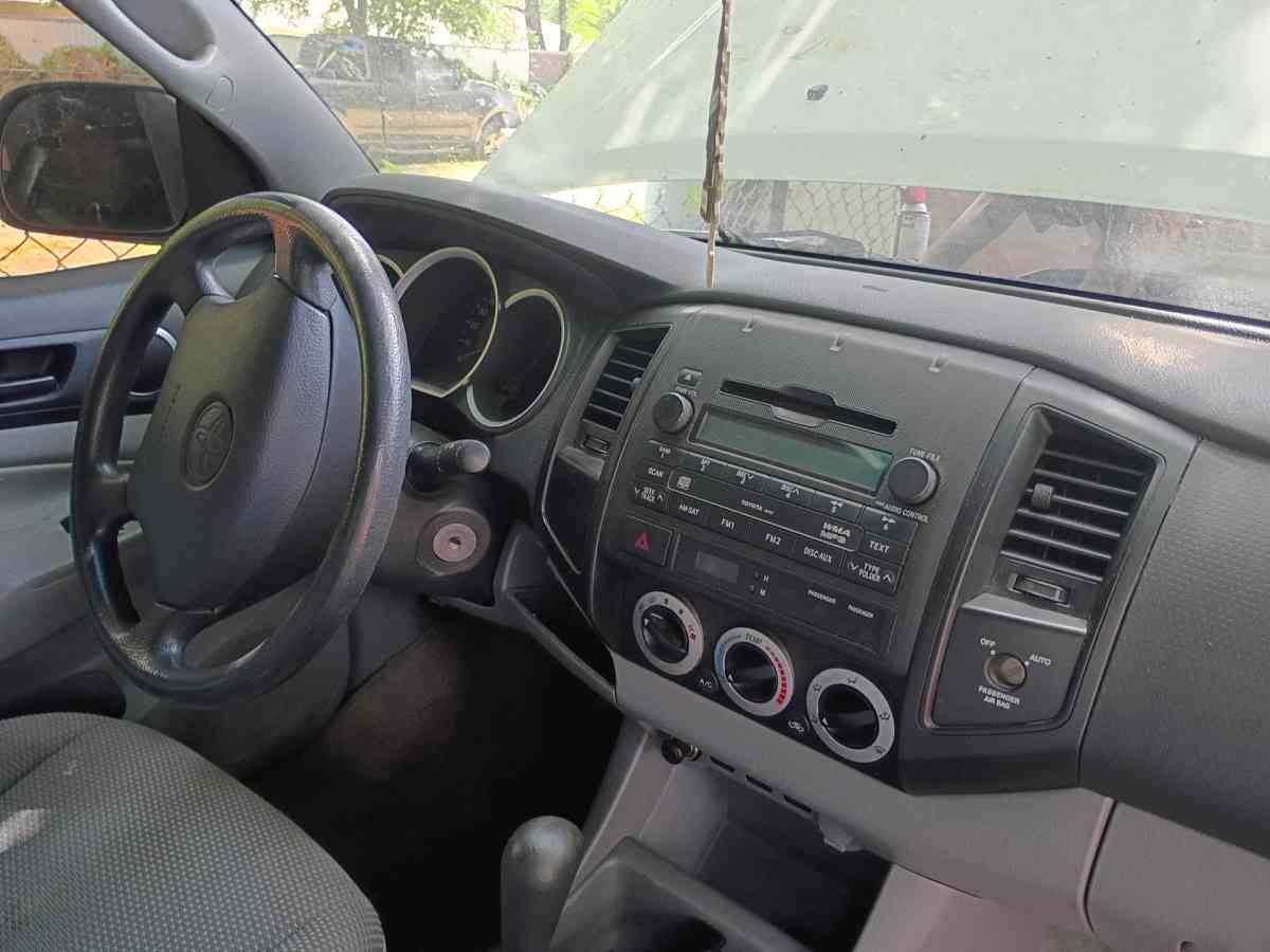 Truck Toyota Tacoma 2009 - Dallas, Texas - FleaMarketBay