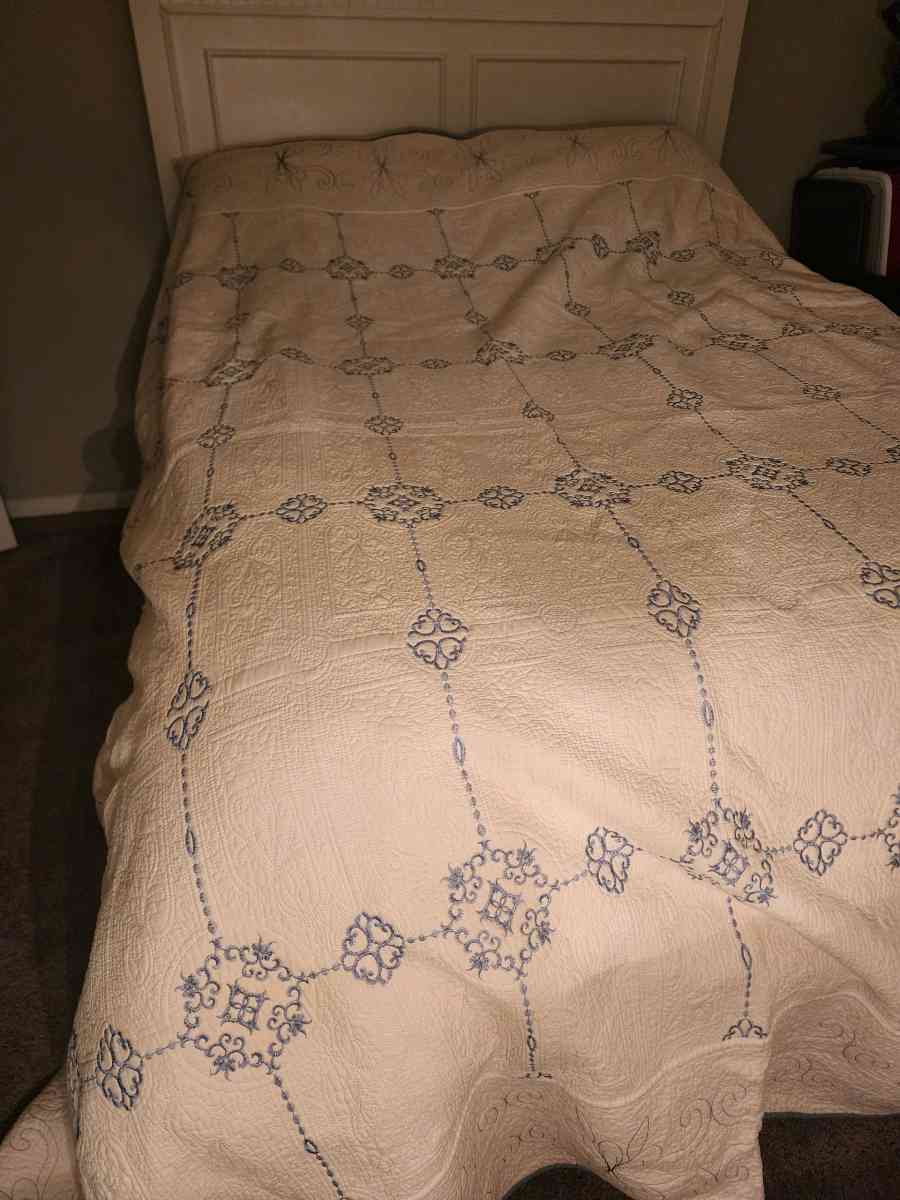 King size quilt set - Knoxville, Tennessee