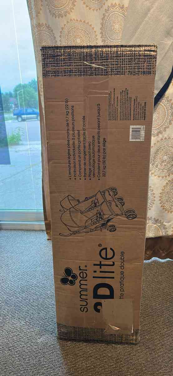 Baby swing new 2 double strollers Brand new head massager - Alicia, Arkansas - FleaMarketBay