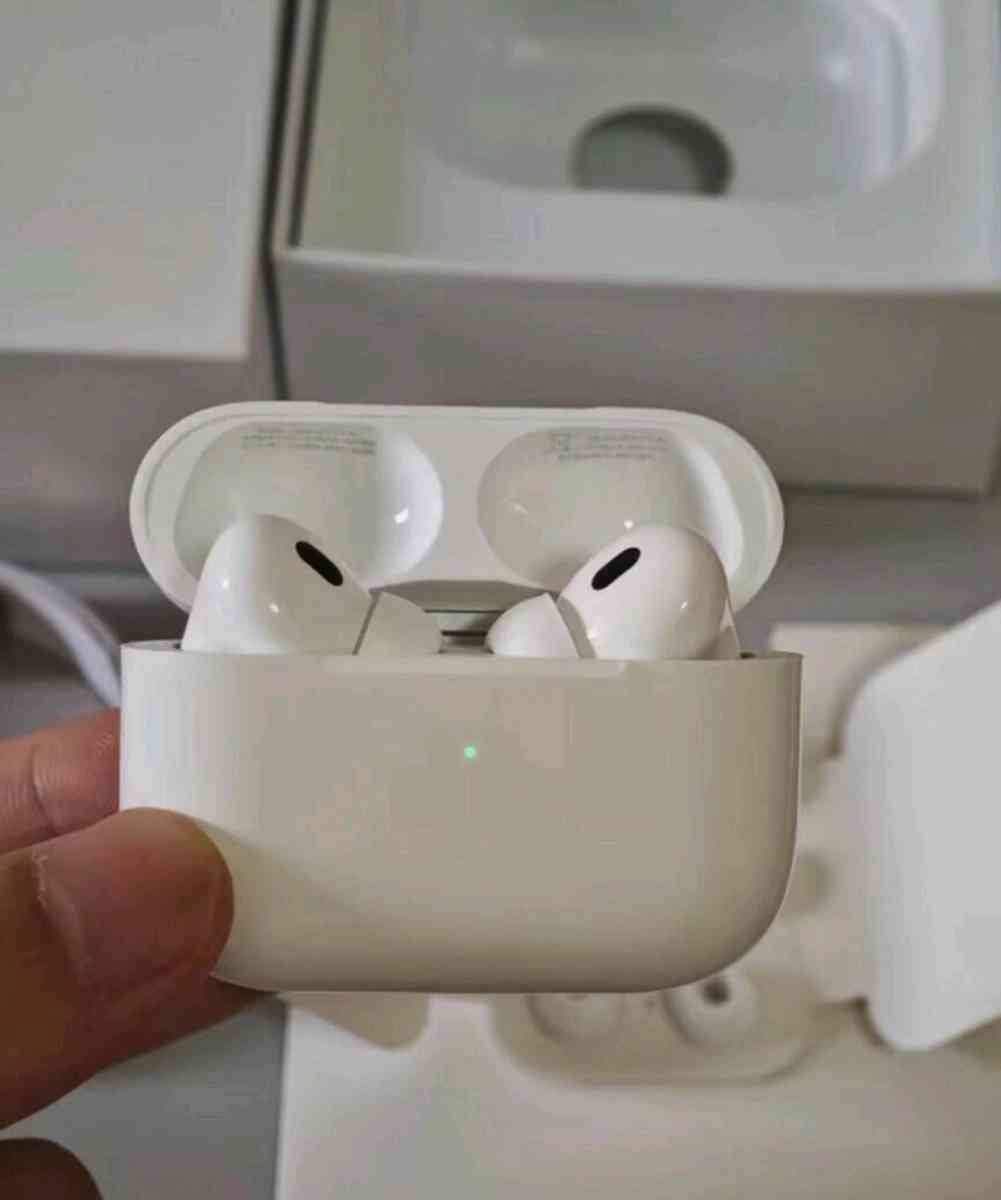 Airpods pro 2nd gen - Montgomery, Alabama - FleaMarketBay