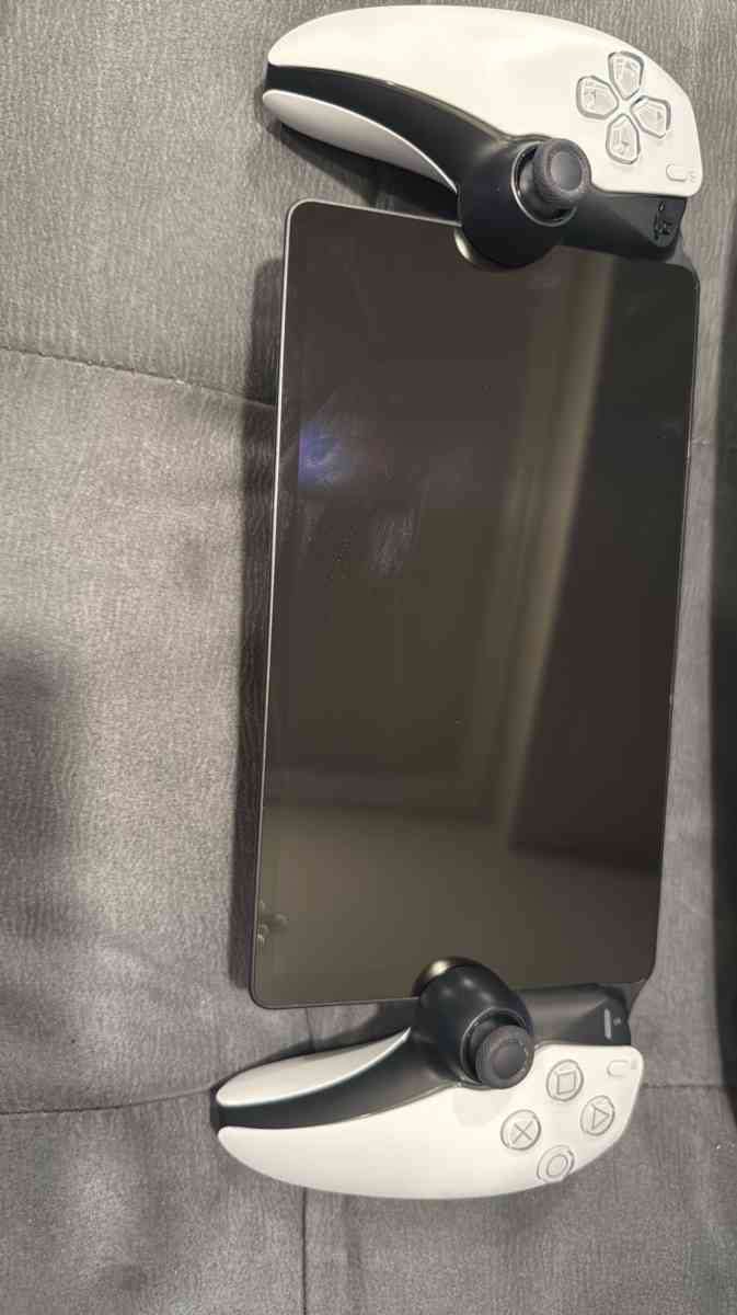 PS5 Portal with Carry Case - Fairfax, Virginia - FleaMarketBay