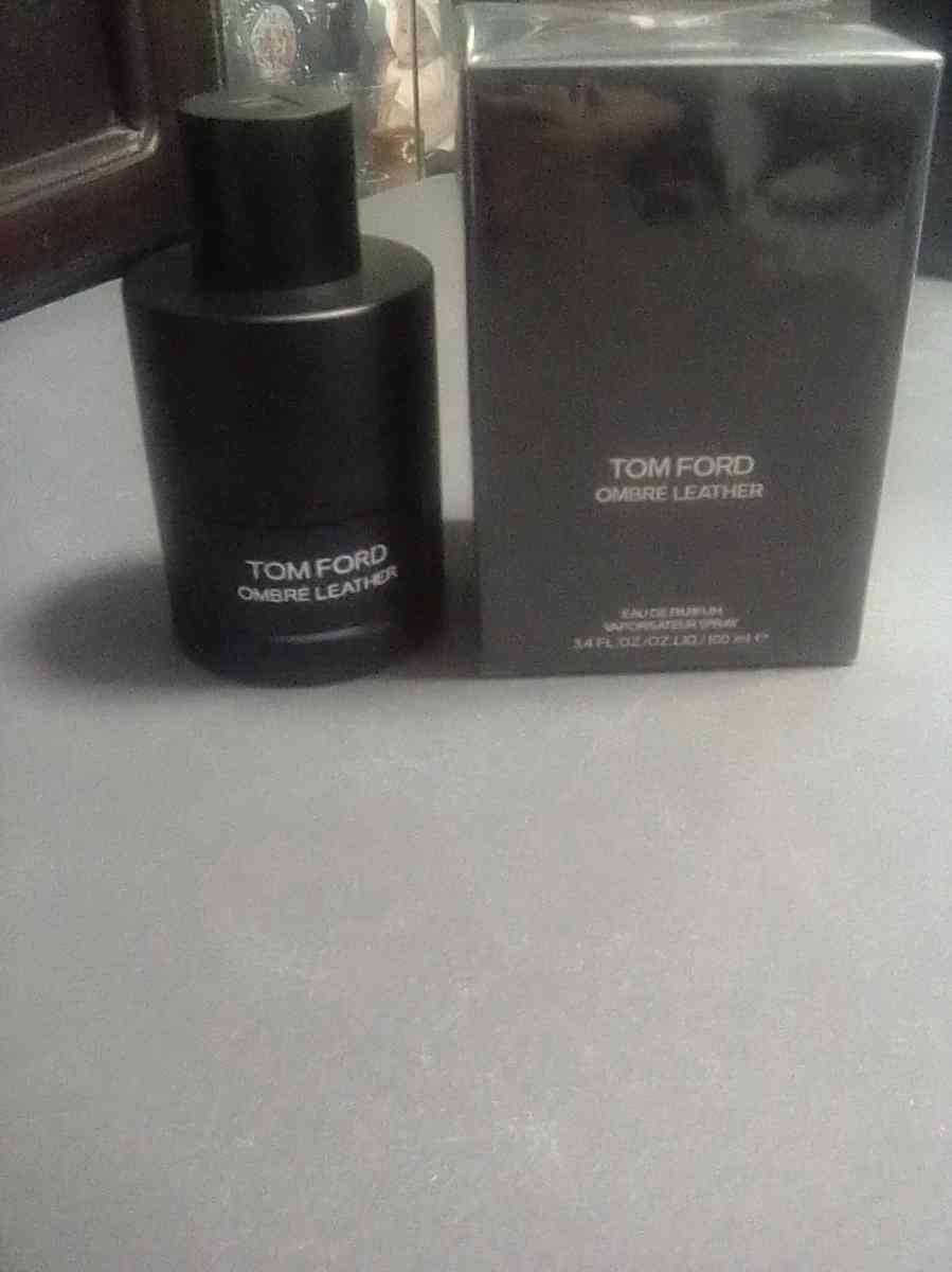 FRAGANCIA TOM FORD OMBRE LEATHER - Paramount, California - FleaMarketBay