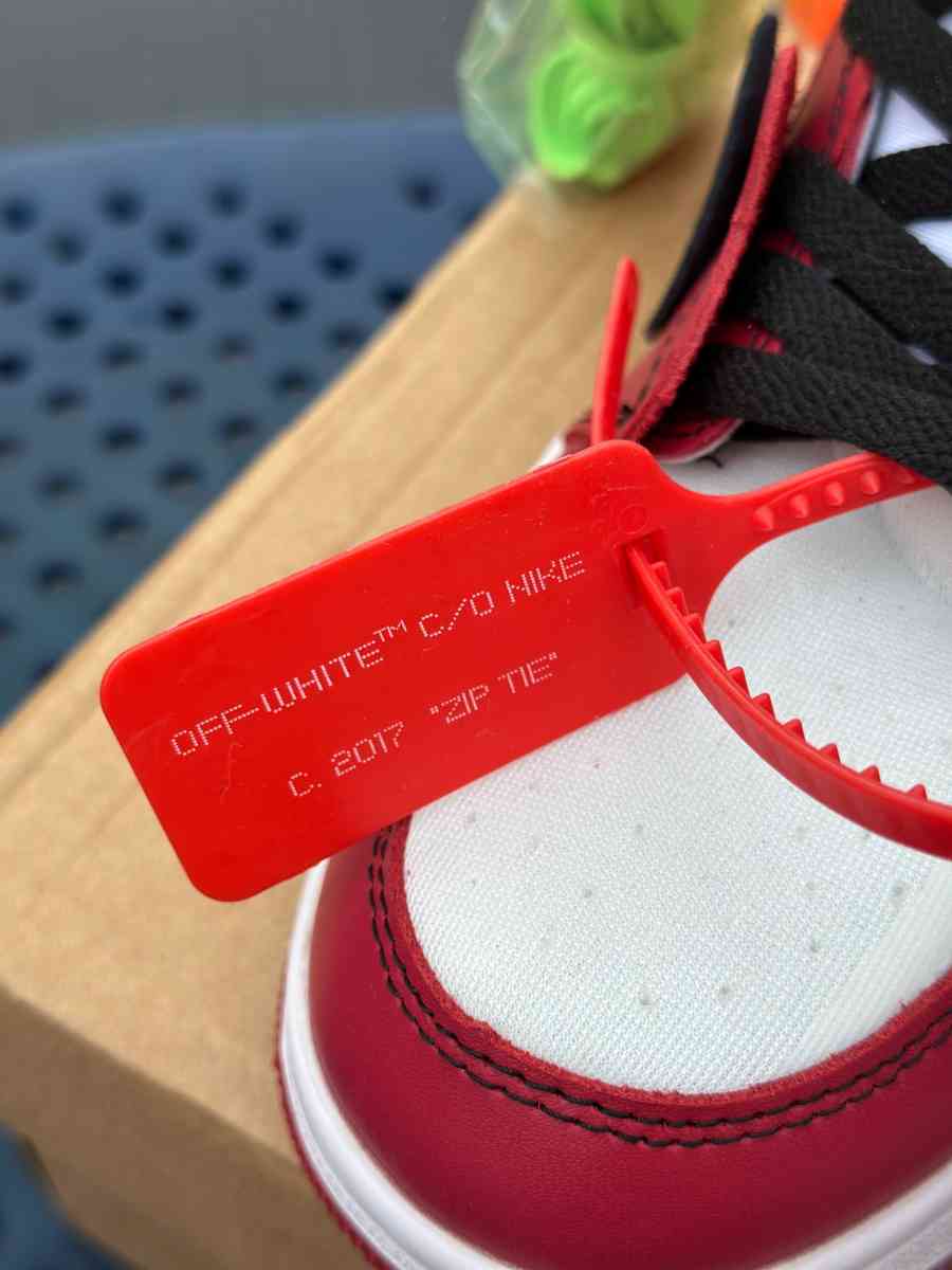 Air Jordan 1 Off White Chicago Red Retro High OG CNC Basketb - Brooklyn, New York - FleaMarketBay