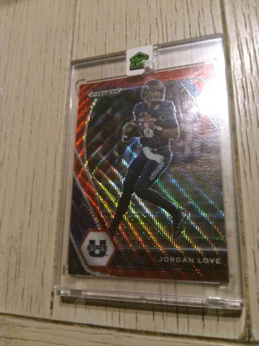 Jordan Love red blue wave prizm collegiate - Milwaukee, Wisconsin - FleaMarketBay