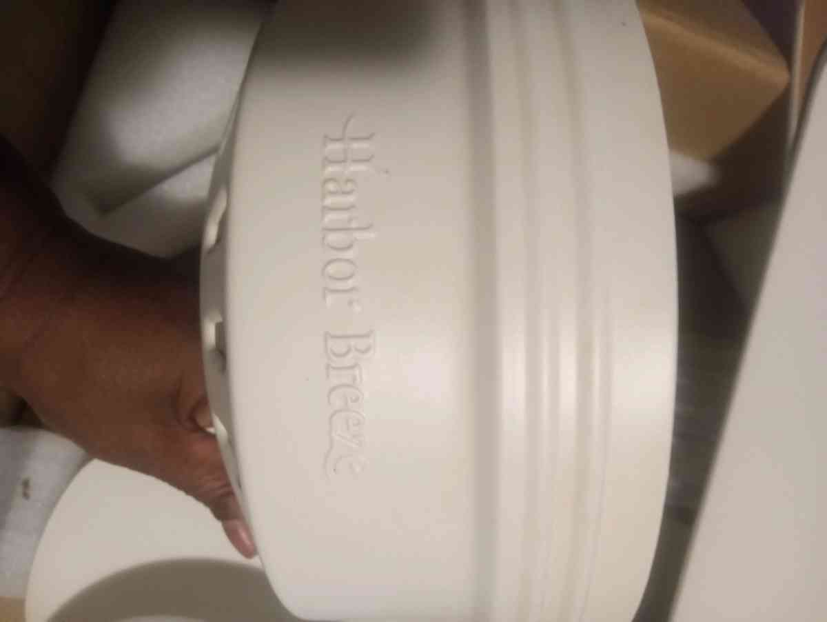 Harbor Breeze - Merry Hill, North Carolina - FleaMarketBay