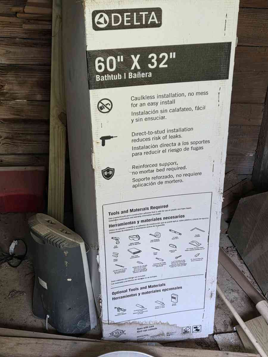 big tub never out of box - Richton, Mississippi