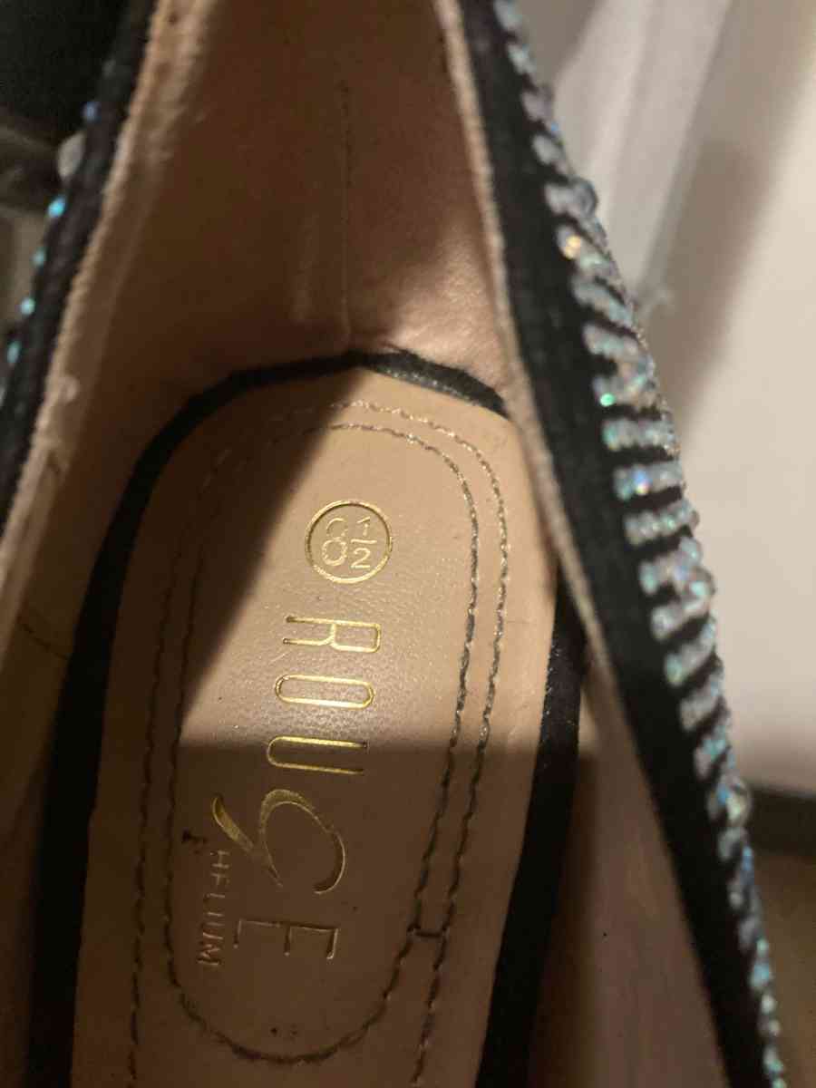 heels - Glendale, Arizona