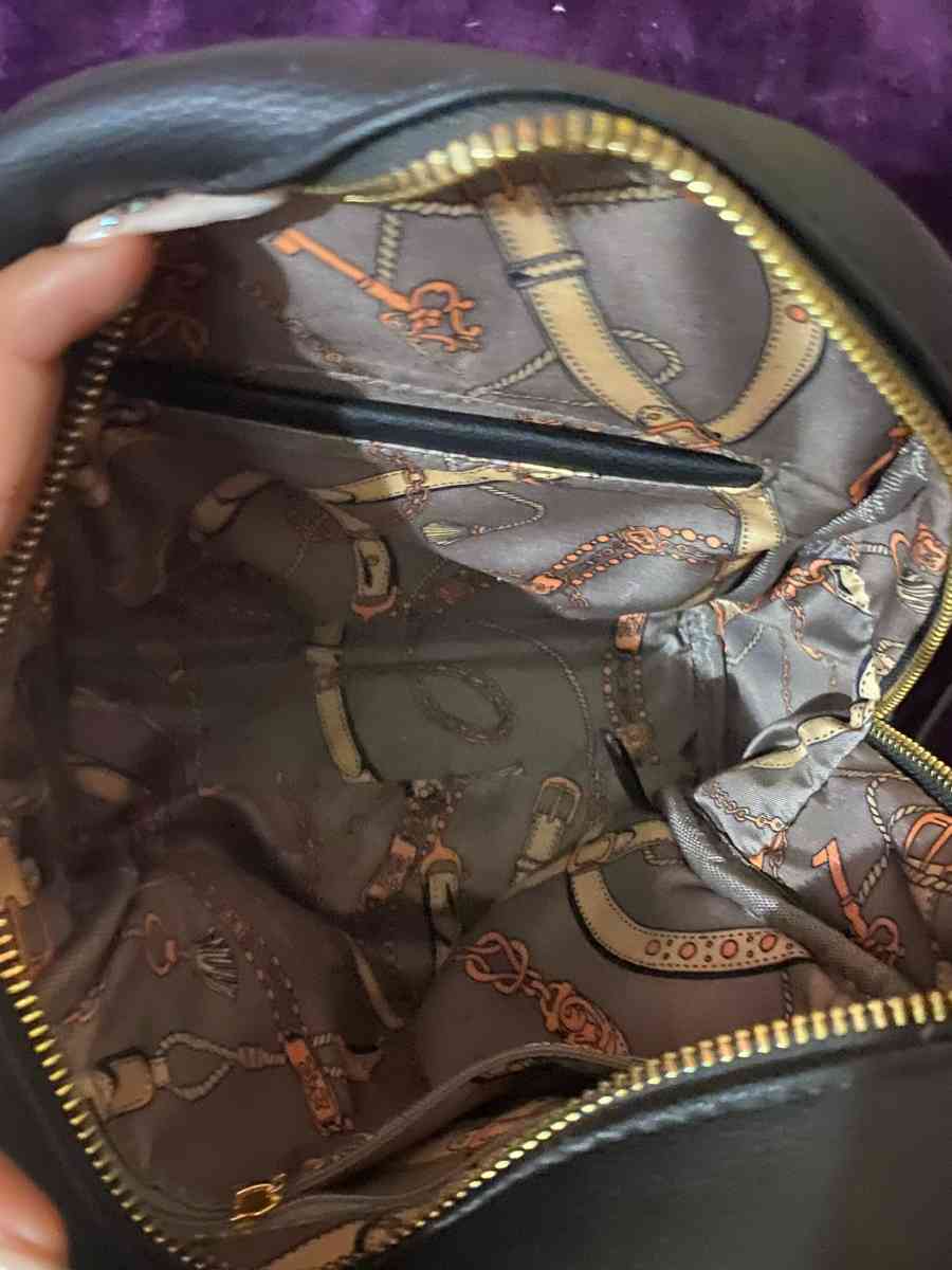 black backpack - Houston, Texas - FleaMarketBay