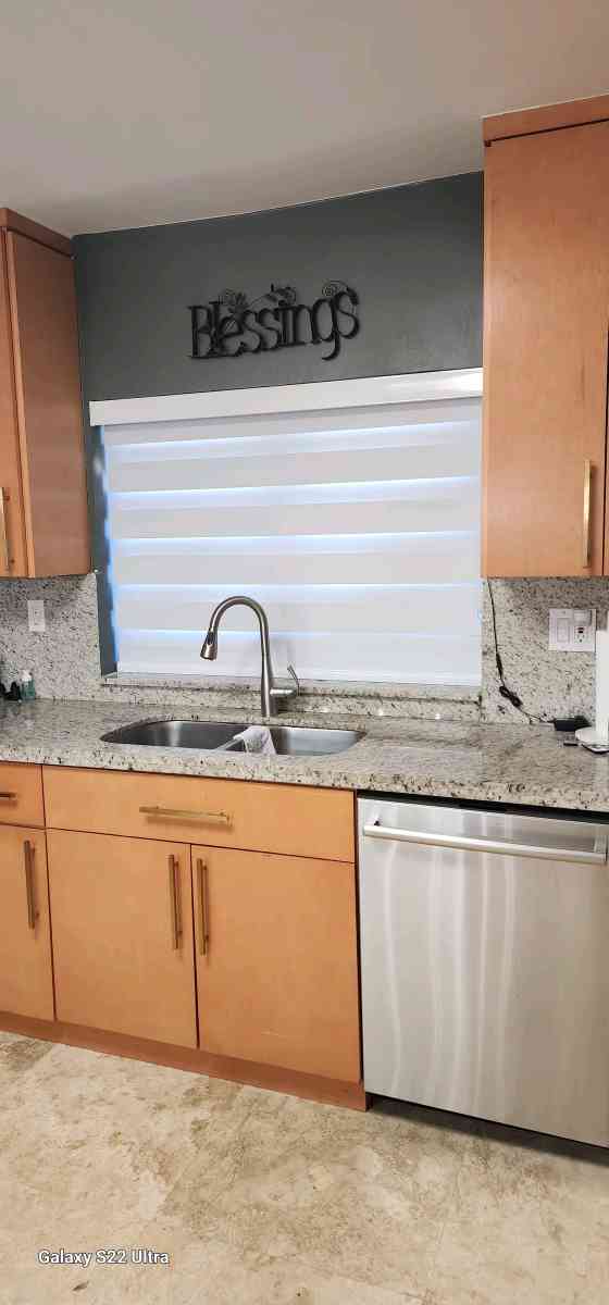 zebra Shades lights filtering o dimout echas a la medida 786 - Miami Beach, Florida - FleaMarketBay