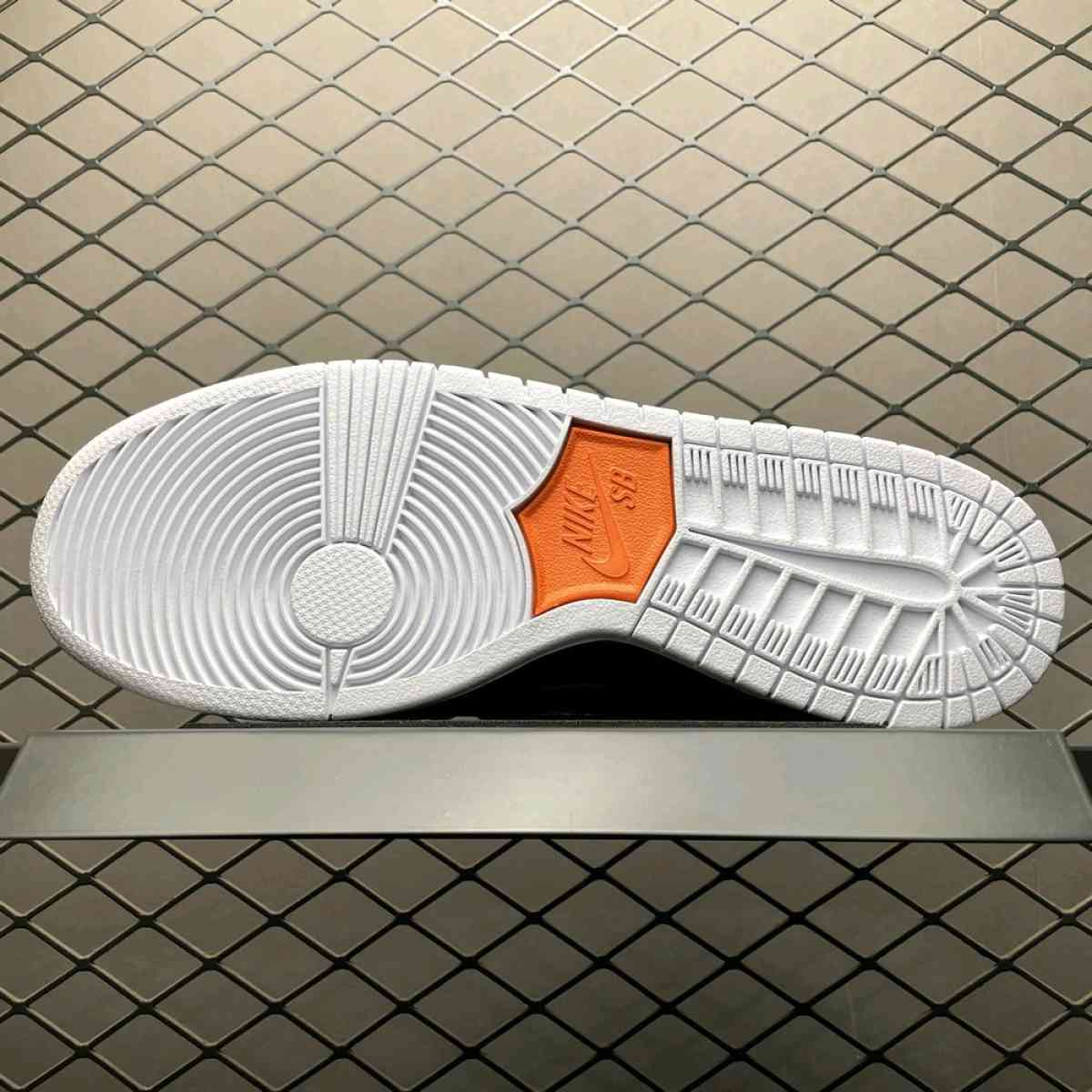 TIGHTBOOTH x Nike SB Dunk Low PRO - Kissimmee, Florida - FleaMarketBay