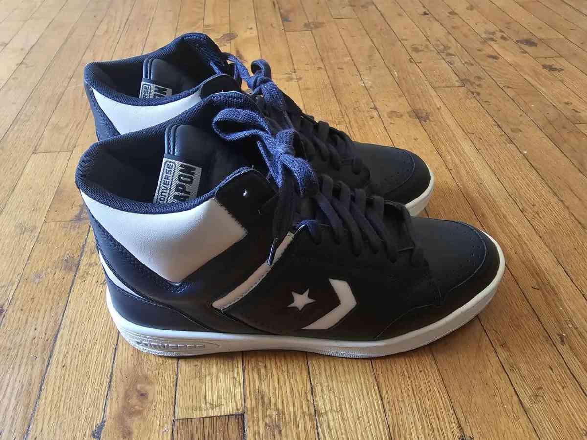 Converse Weapons Navy High Top Sneakers - West Orange, New Jersey - FleaMarketBay
